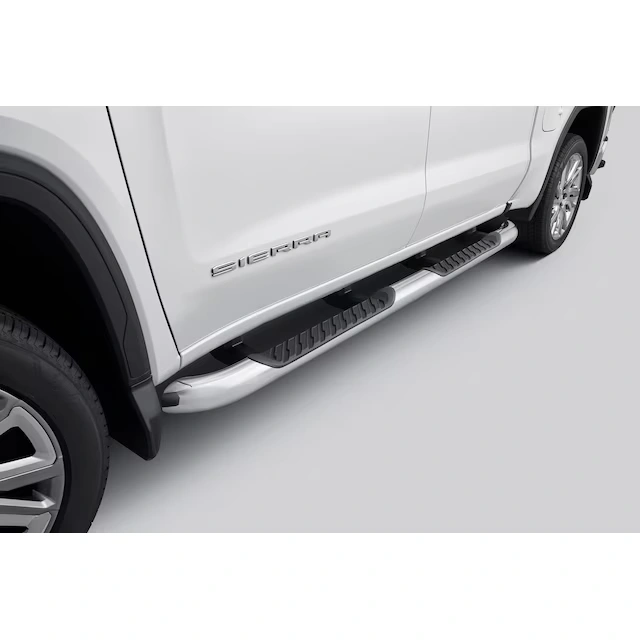 Crew Cab 4-Inch Round Assist Steps in Chrome