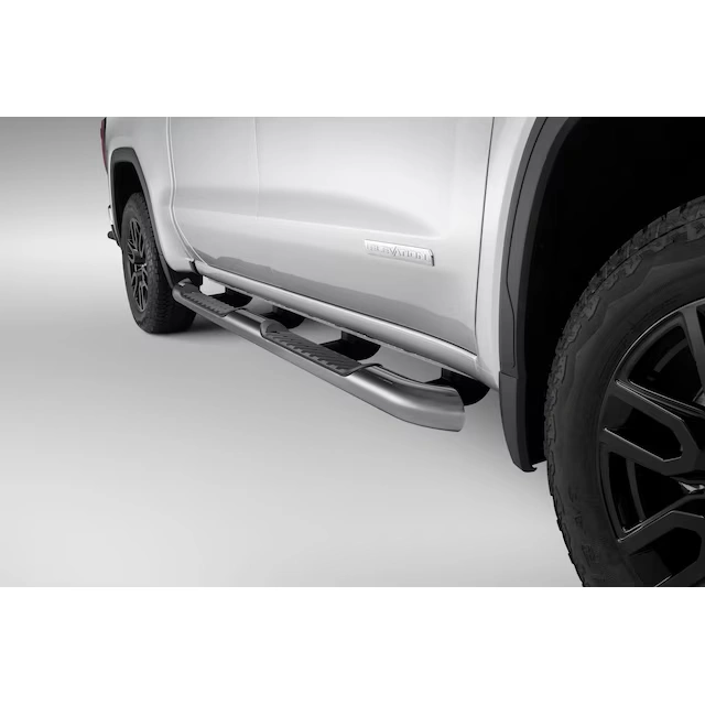 Crew Cab 4-Inch Round Assist Steps in Chrome